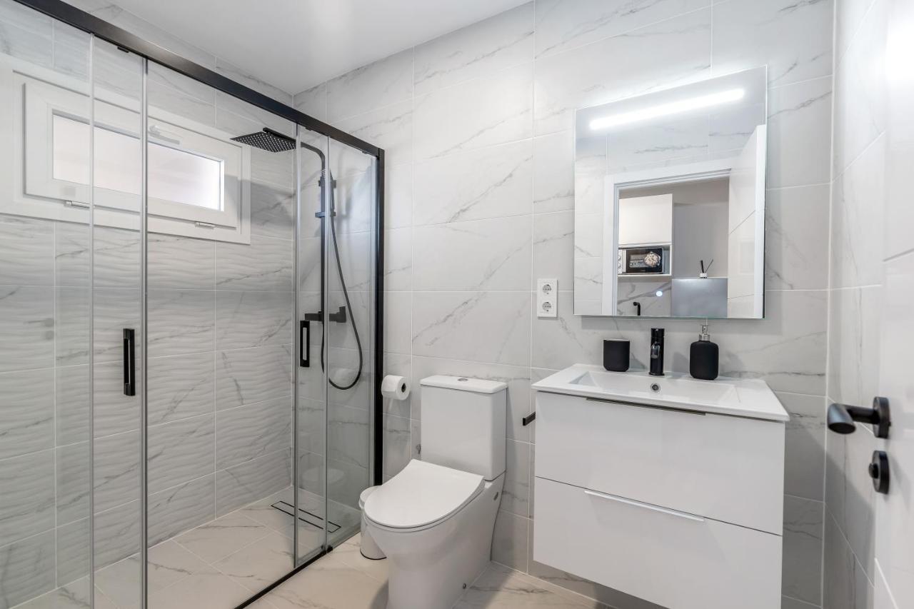Modern Studio Apartment With Sea Views 5 Min From The Beach Sitio de Calahonda Exterior photo