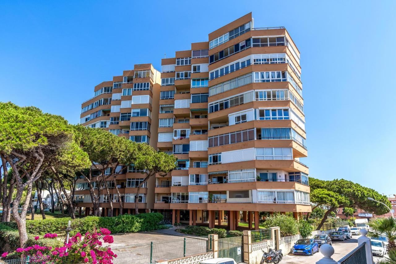 Modern Studio Apartment With Sea Views 5 Min From The Beach Sitio de Calahonda Exterior photo